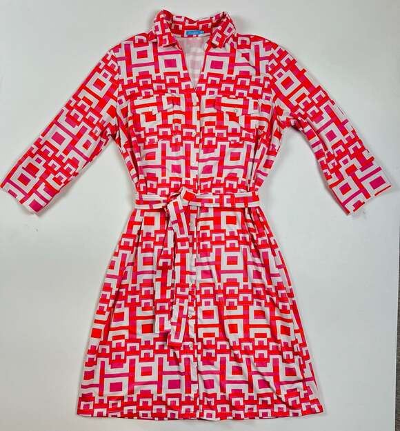 J. McLaughlin Dresses & Skirts - J. McLaughlin Red & Pink Geometric Print Belted Shirt Dress Size XL